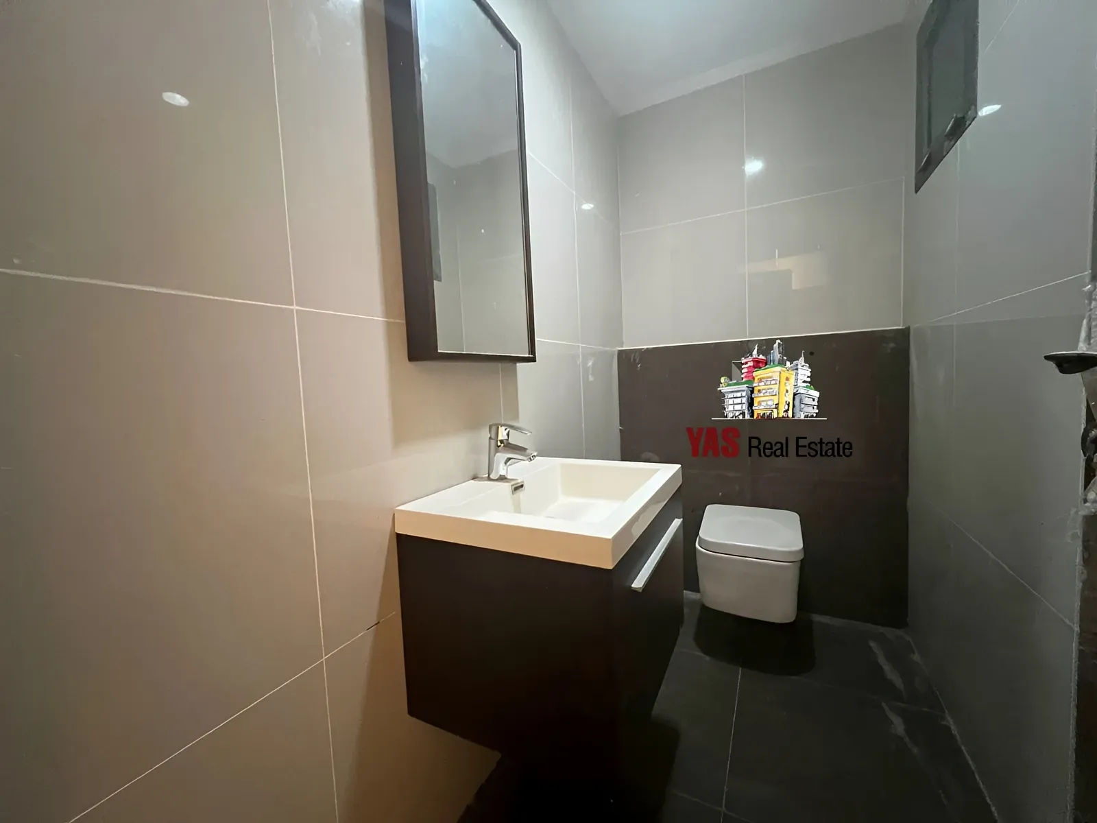 Apartment for Sale in Qornet Shahwane - 3 bed, 3 bath