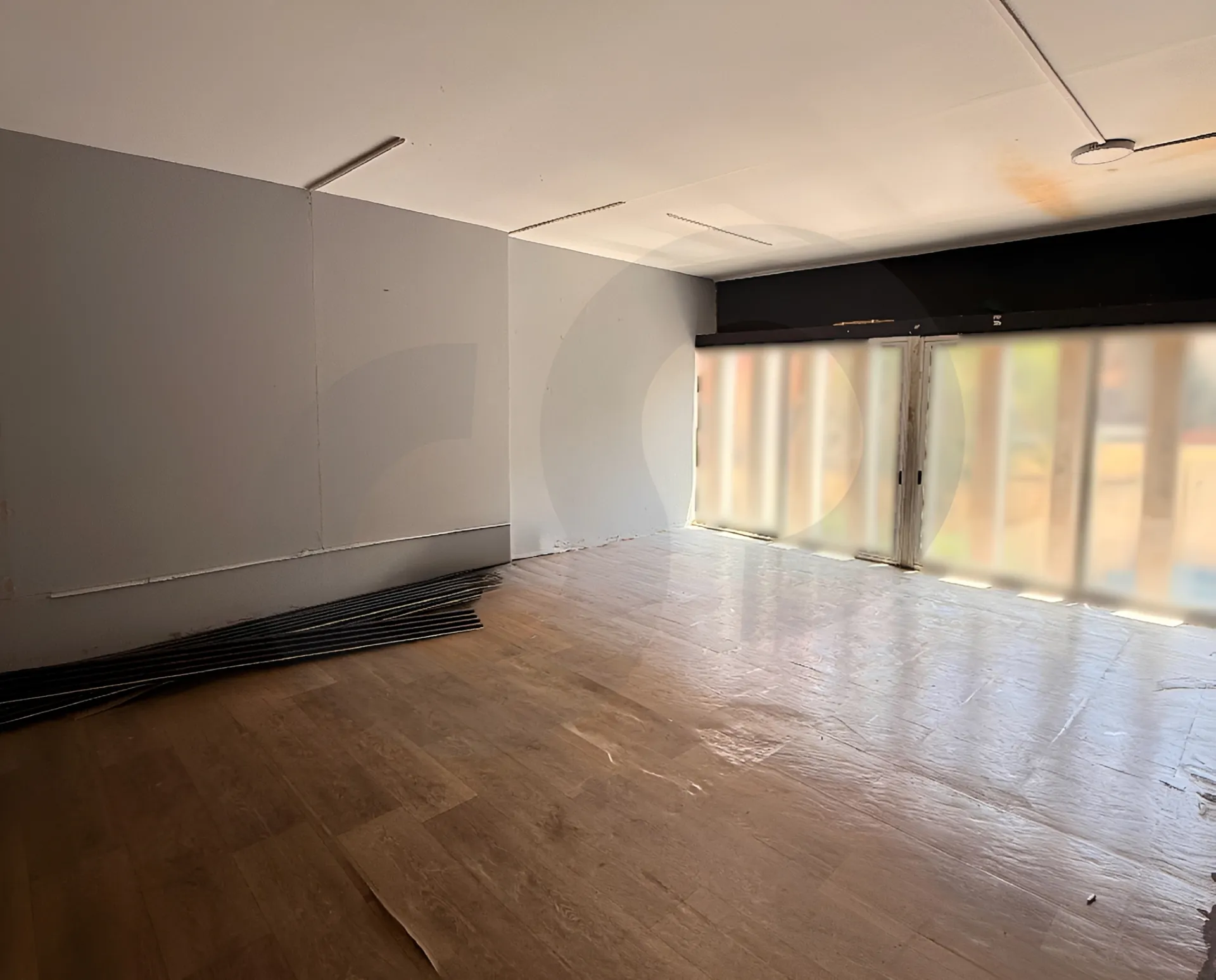 Building for Rent in Jal El Dib