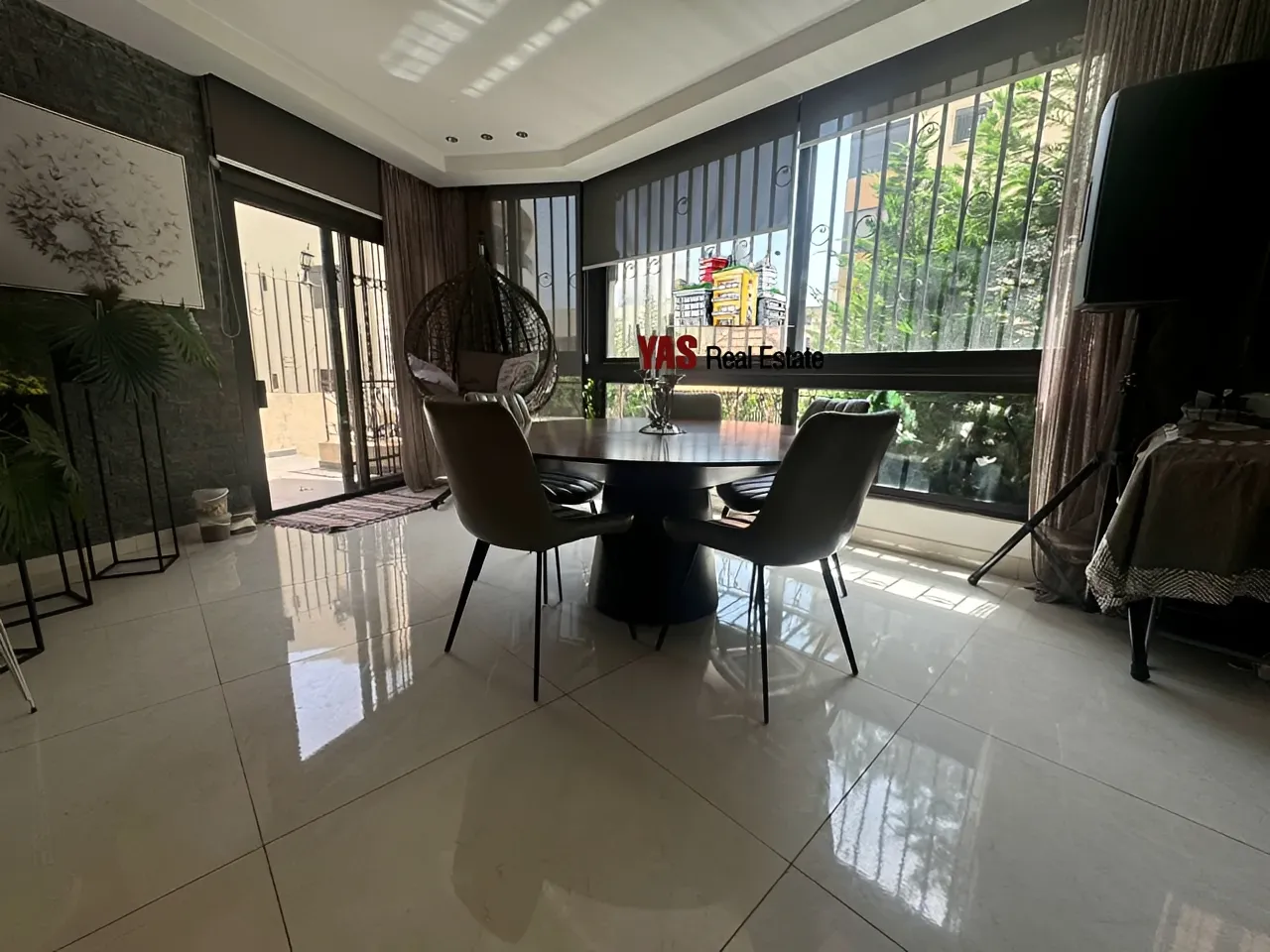 Apartment for Sale in Zouk Mosbeh - 2 bed, 3 bath