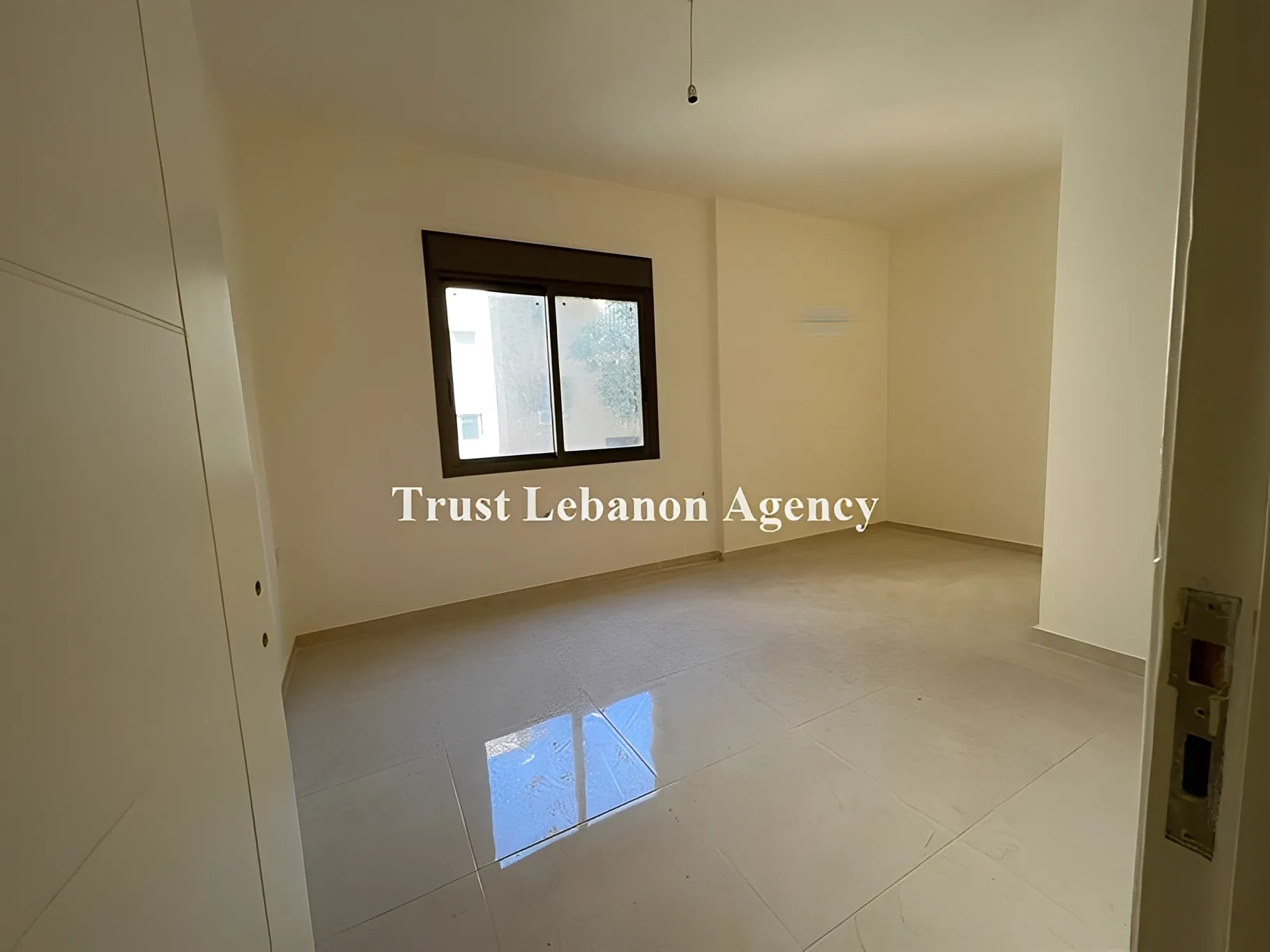 Apartment for Sale in Baabda Furn Al Chebak - 3 bed, 3 bath