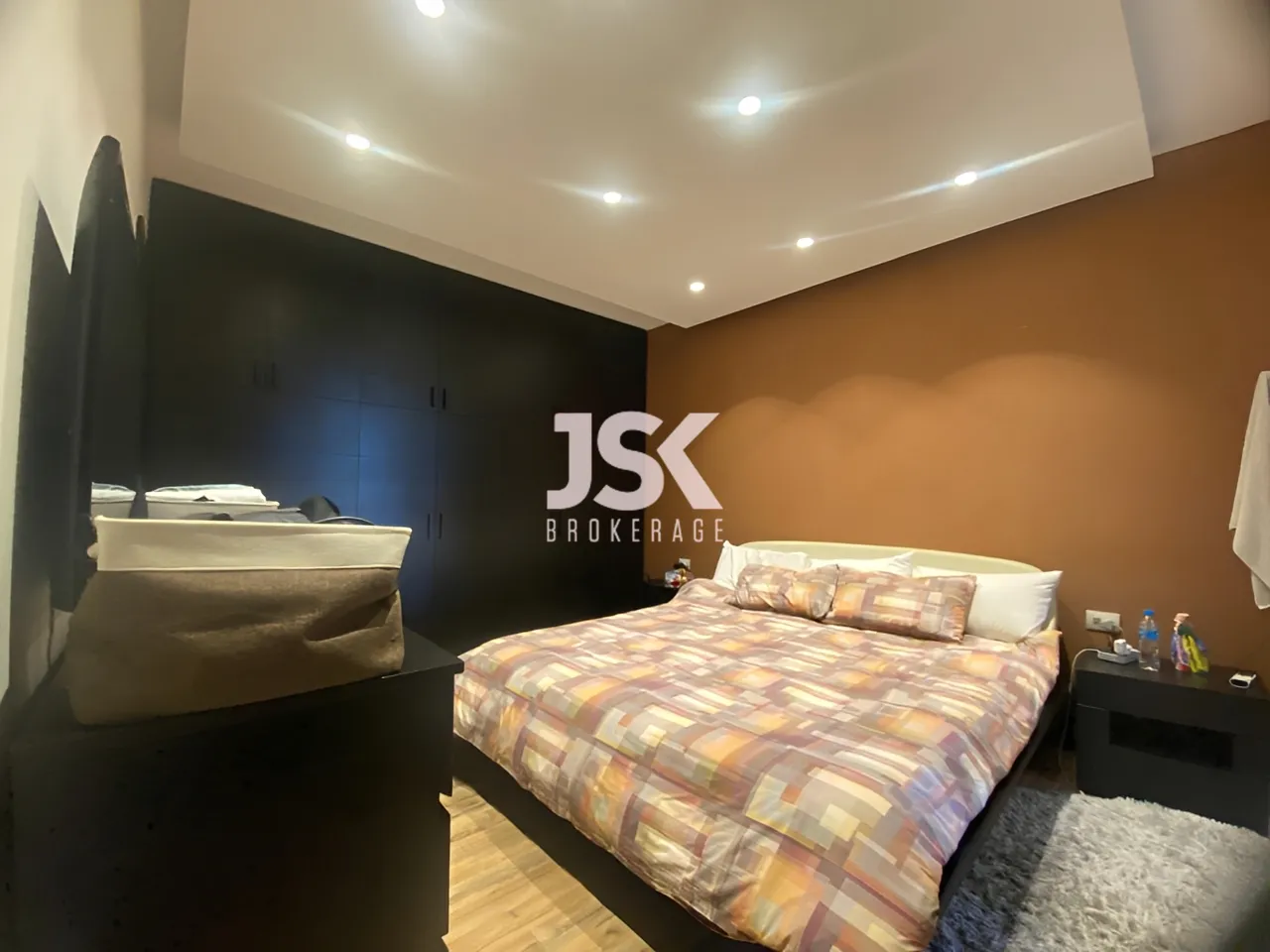 Apartment for Sale in Ras