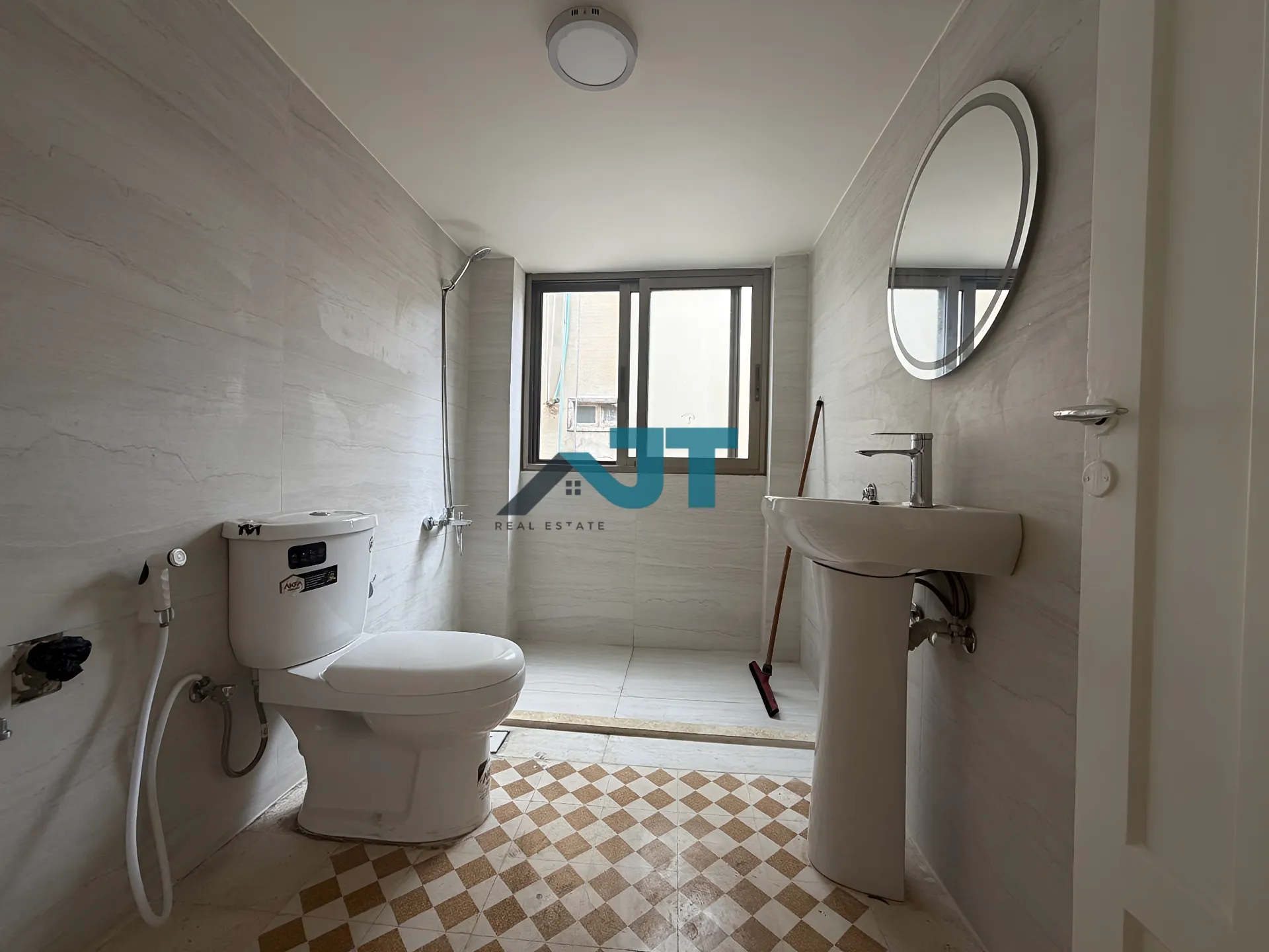 Apartment for rent in Badaro, beirut, lebanon
