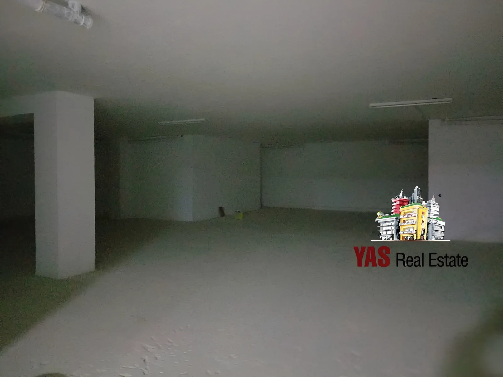 Warehouse for Sale in Adonis