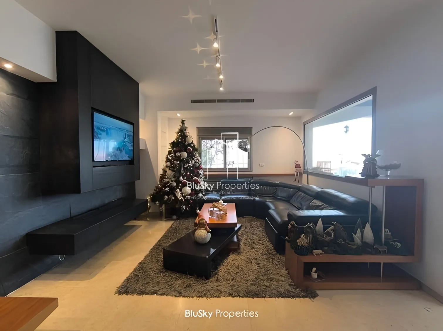 Apartment for Sale in Qornet Chehwan - 2 bed, 3 bath