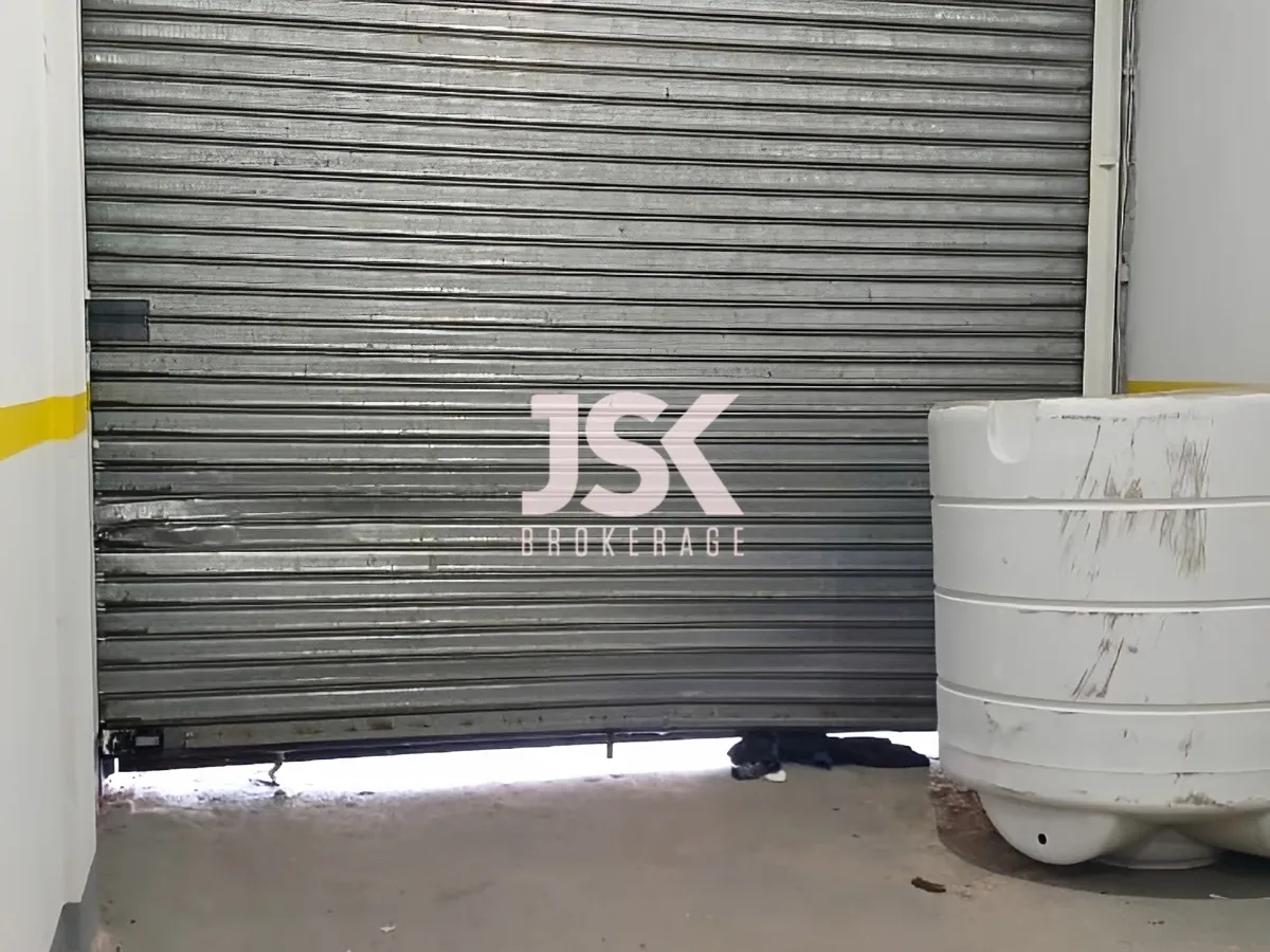 Warehouse for sale in Dbayeh