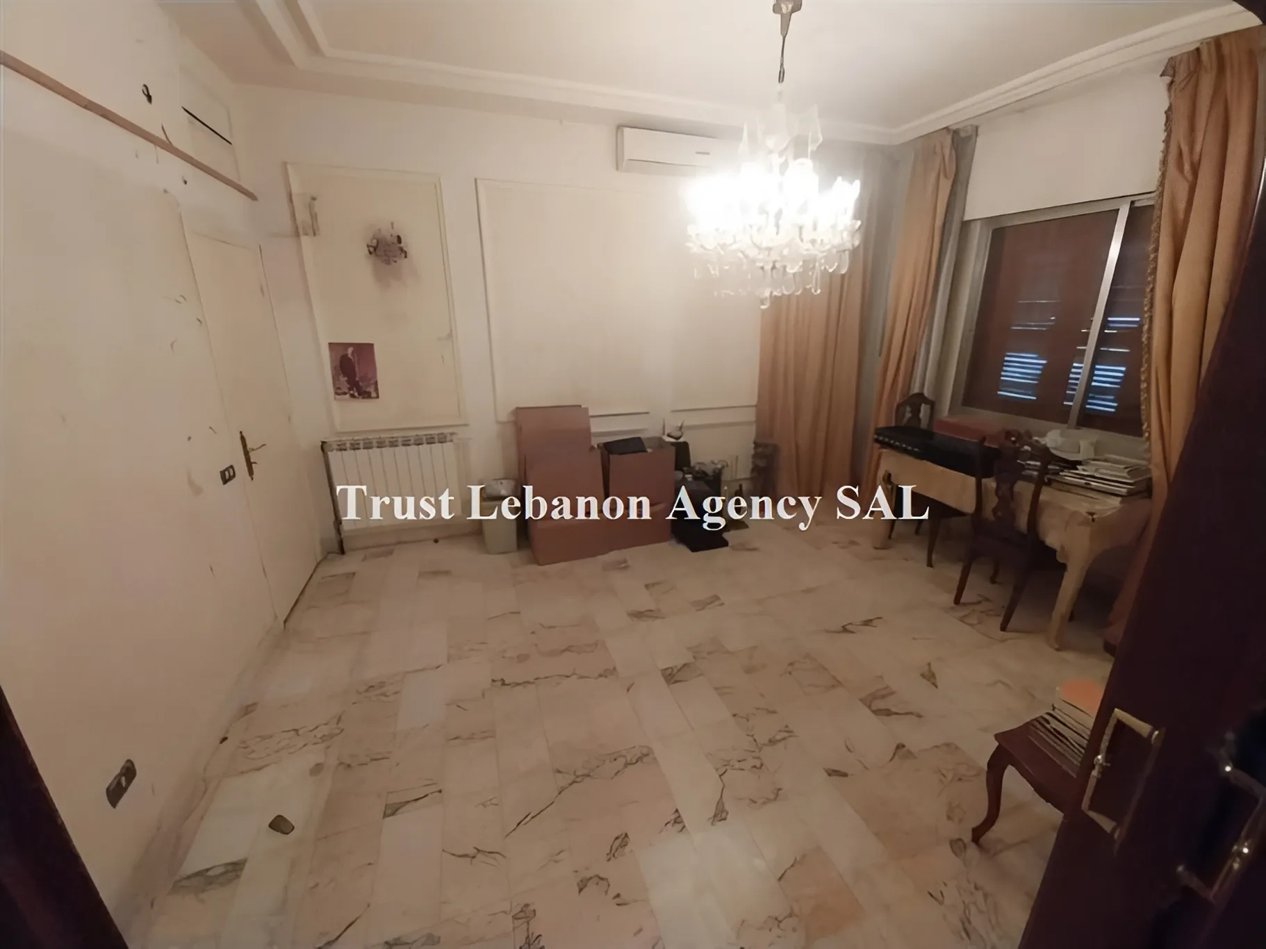 Apartment for Sale in Baabda Baabda - 3 bed, 4 bath