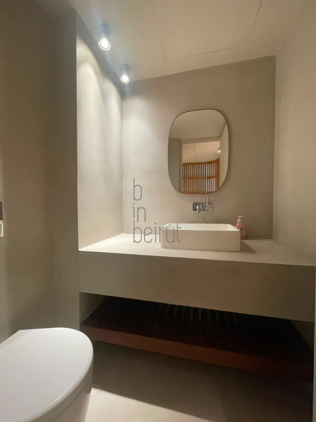 Office for rent in Saifi Village, Beirut, Lebanon