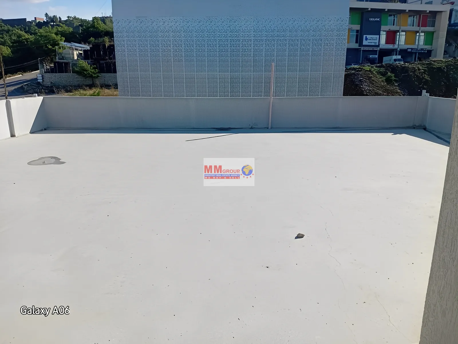 Warehouse for sale in Roumieh