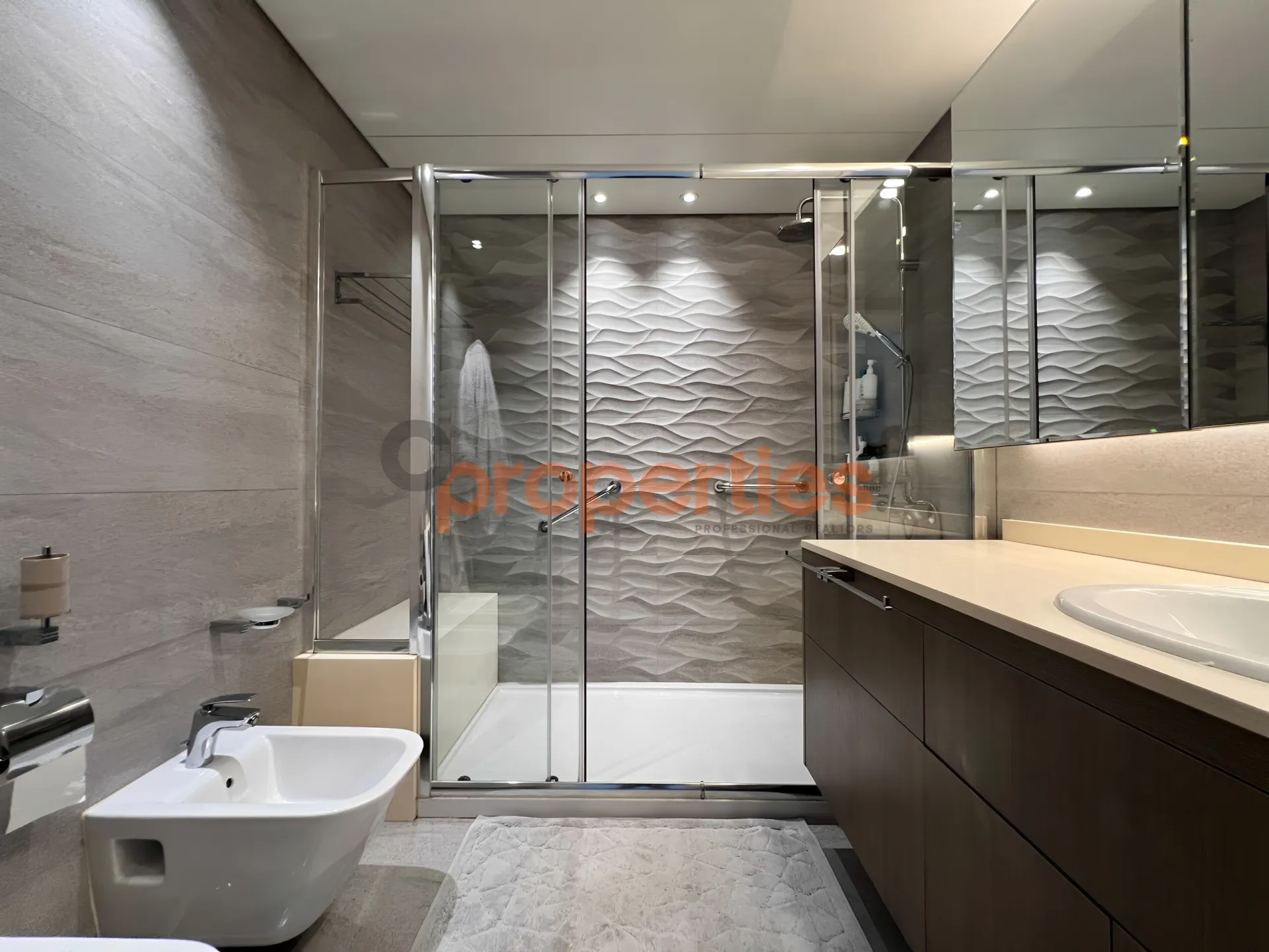 Apartment for Rent in Hamra