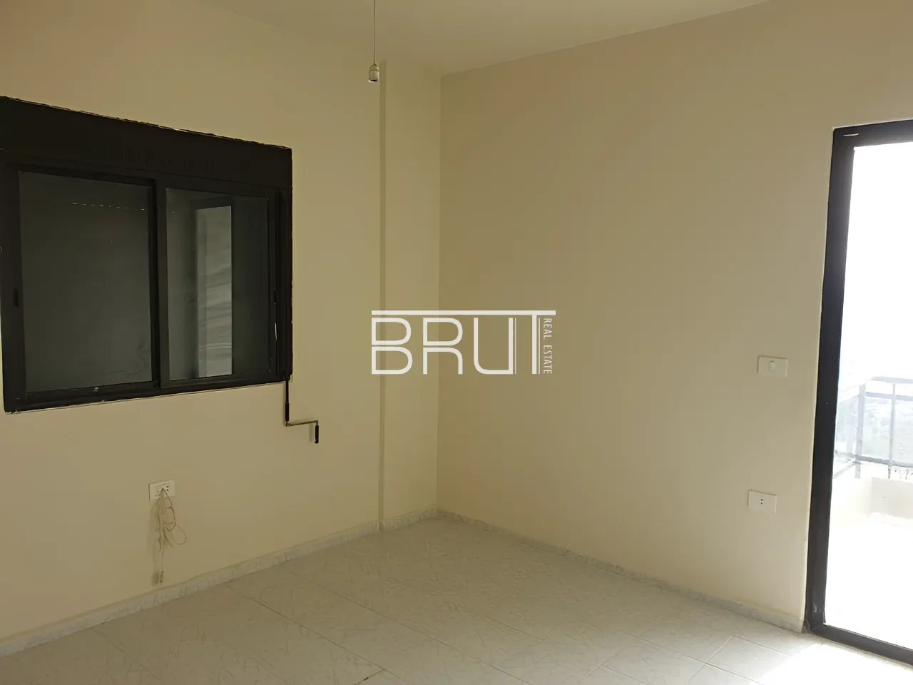 Apartment for Sale in Feitroun