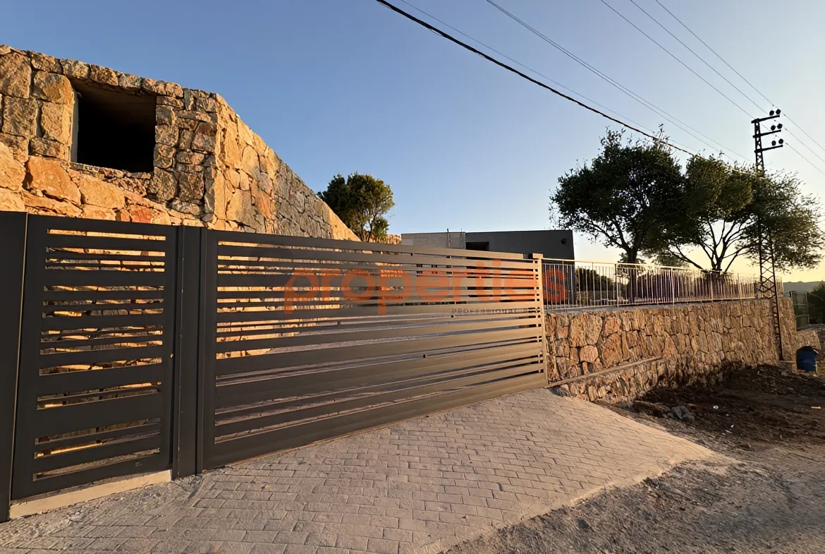 House for Sale in Chabtine