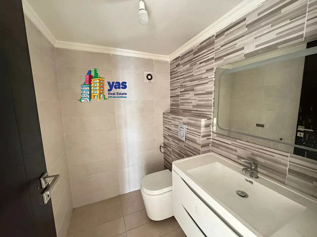 Apartment for Sale in Adonis