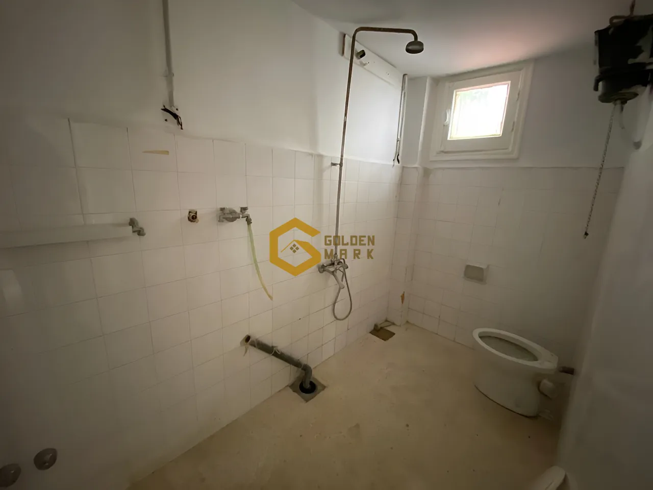 Apartment for Rent in Haret Sakher