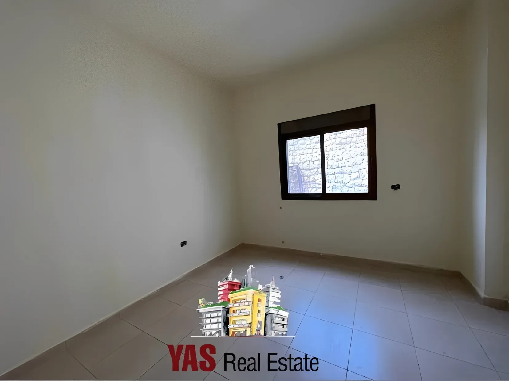 Apartment for Sale in Ajaltoun - 4 bed, 4 bath