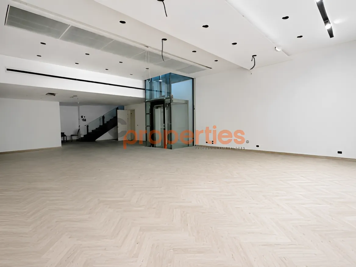 Showroom for Rent in Downtown