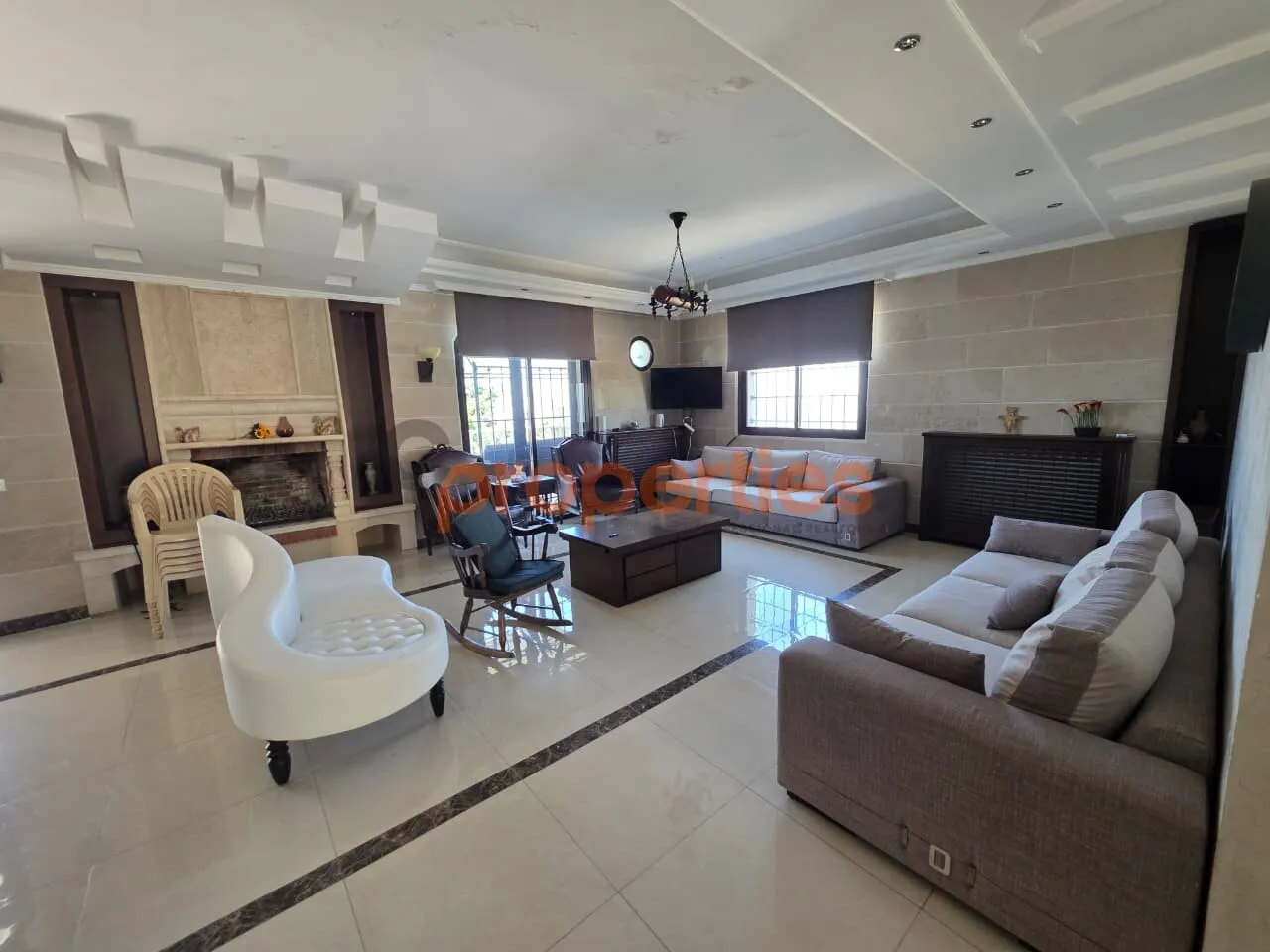 Villa for Rent in Zaarour