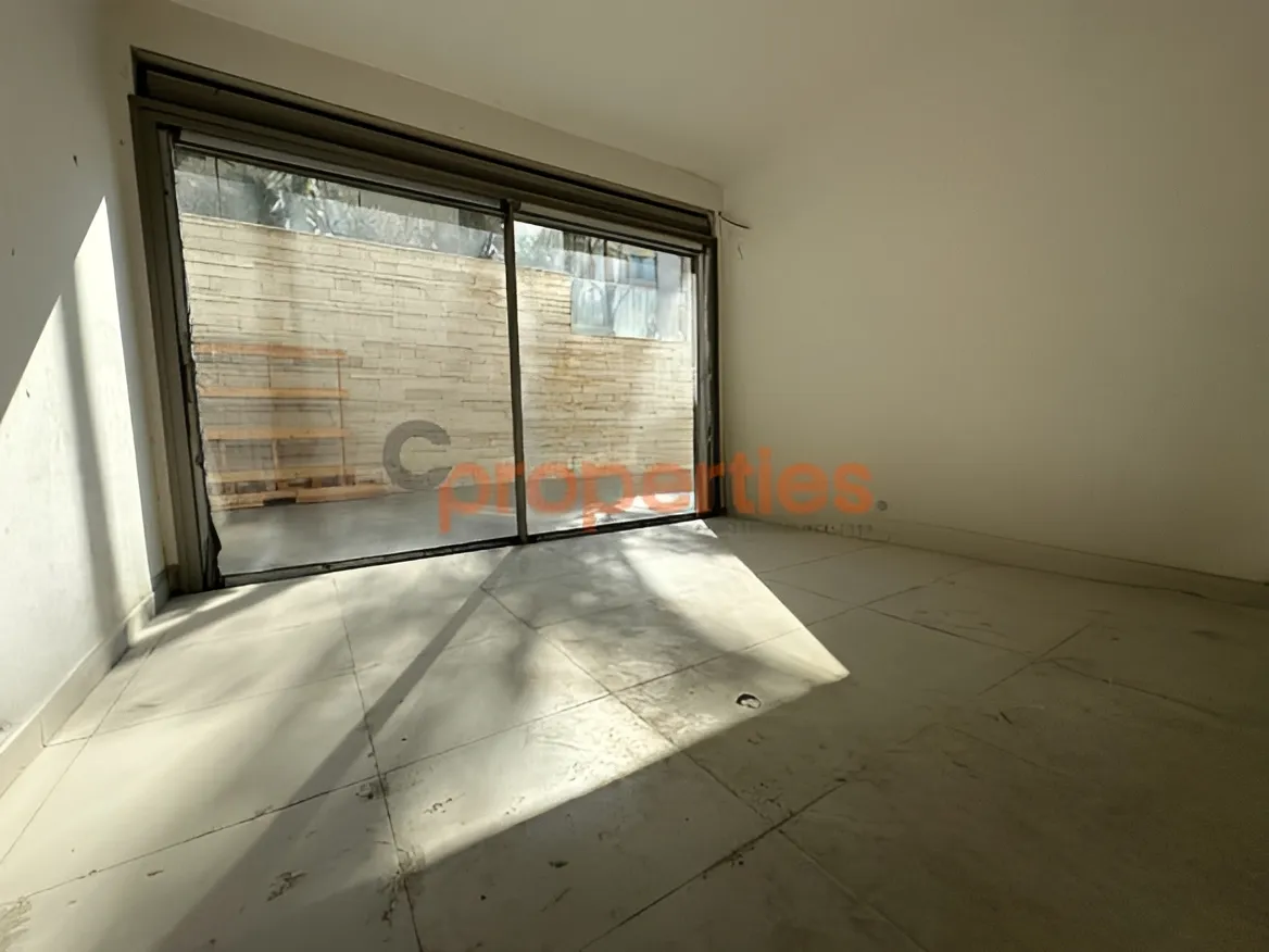 Apartment for Sale in Mtaileb