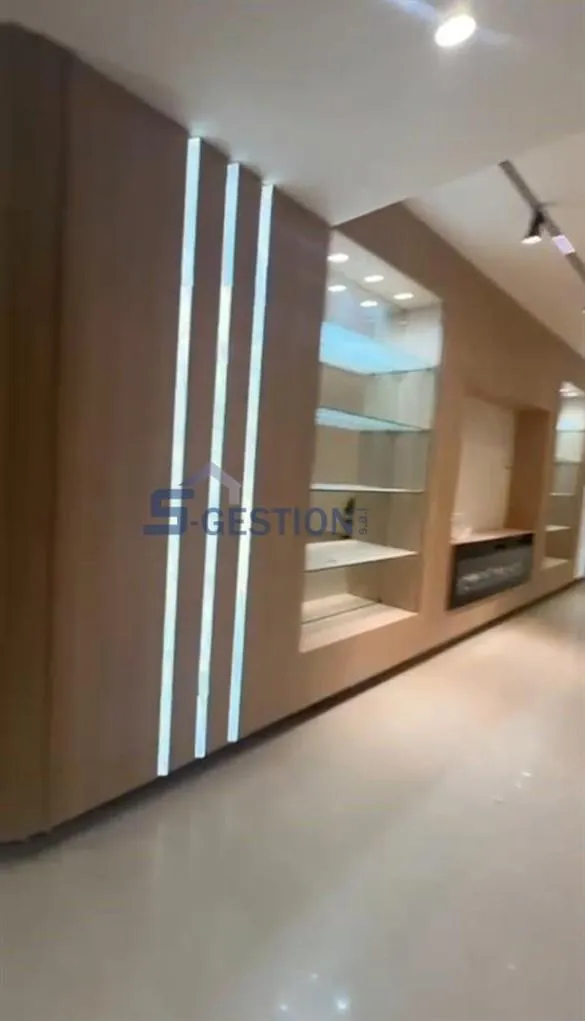 Apartment for Sale in Achrafieh - 3 bed, 4 bath