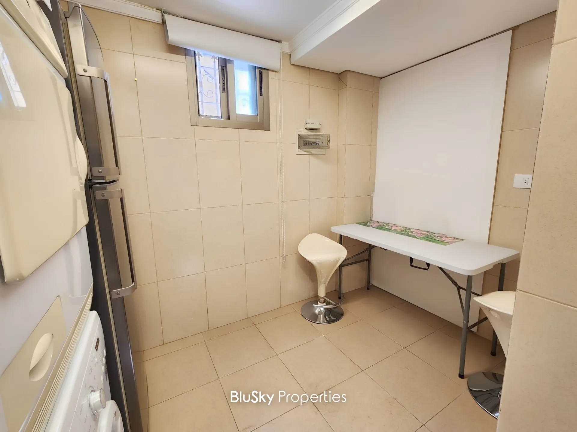 Apartment for rent in Sin el fil, lebanon