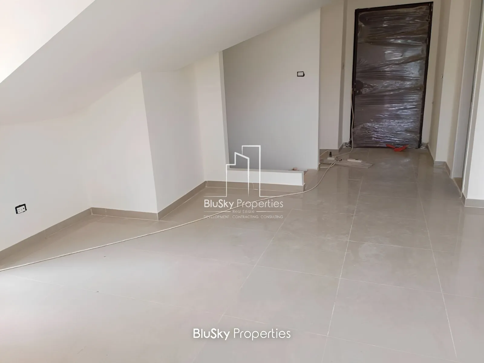 Duplex for Sale in Halat