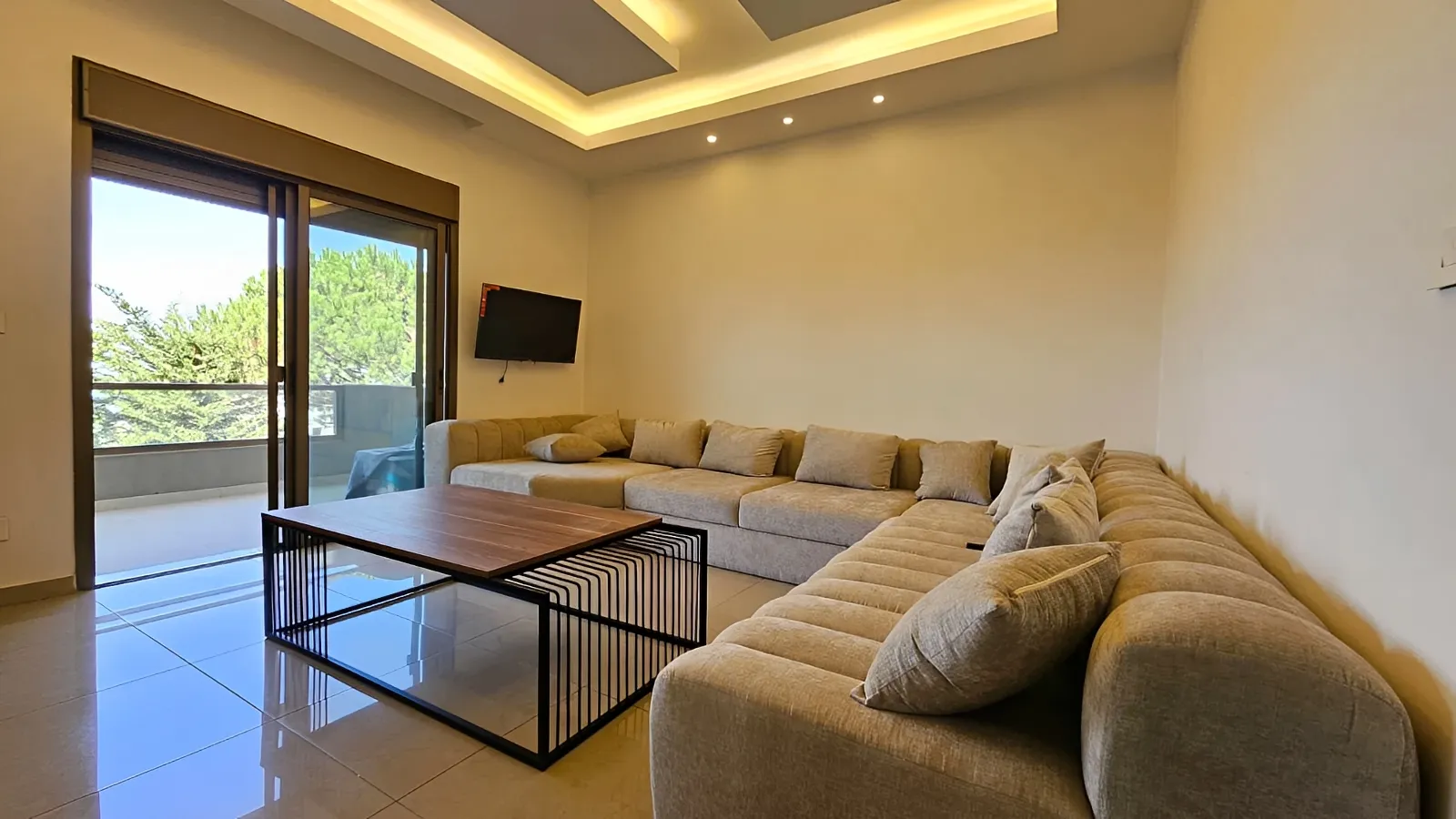 Apartment for Sale in Ajaltoun