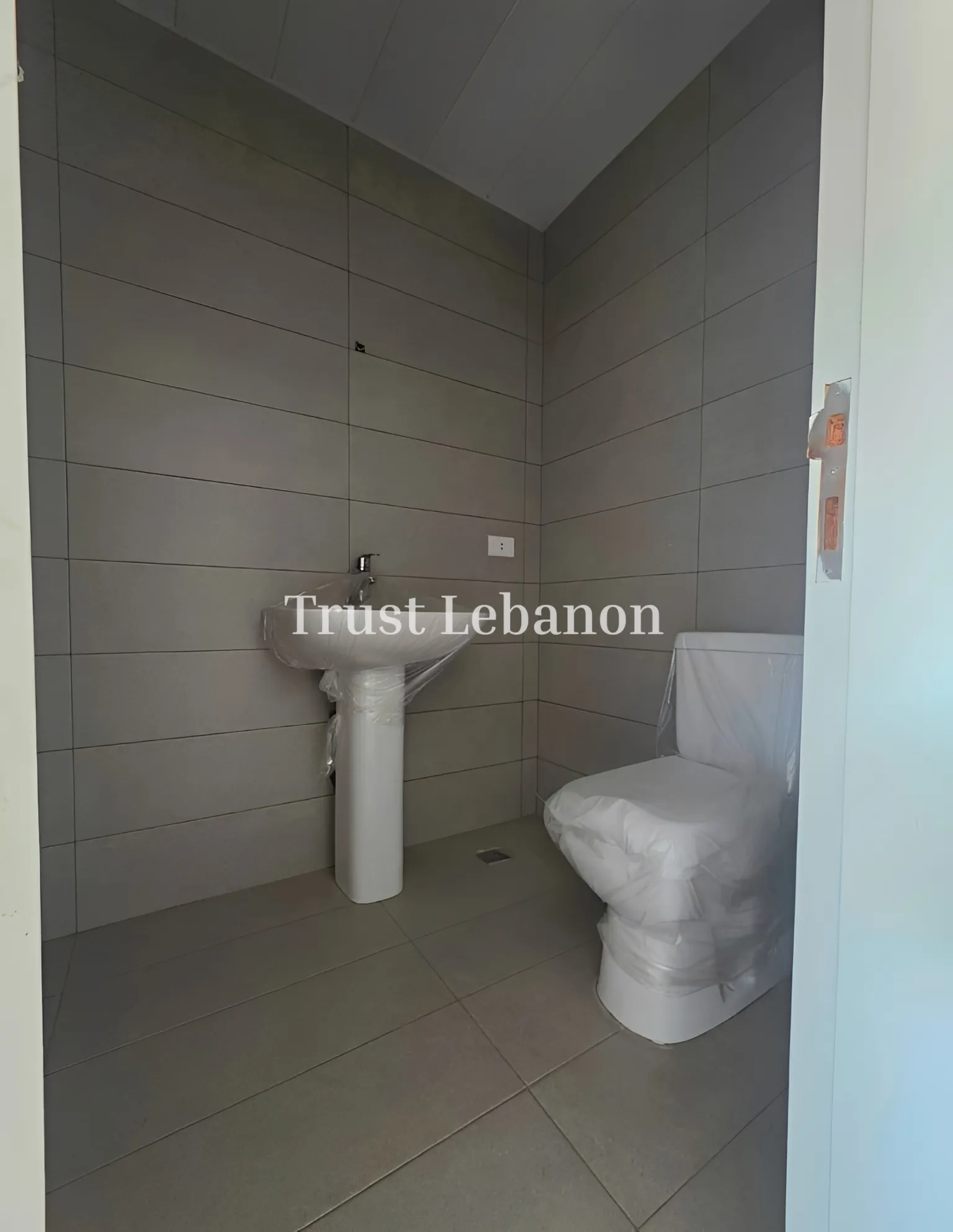 Apartment for sale in Dbayeh