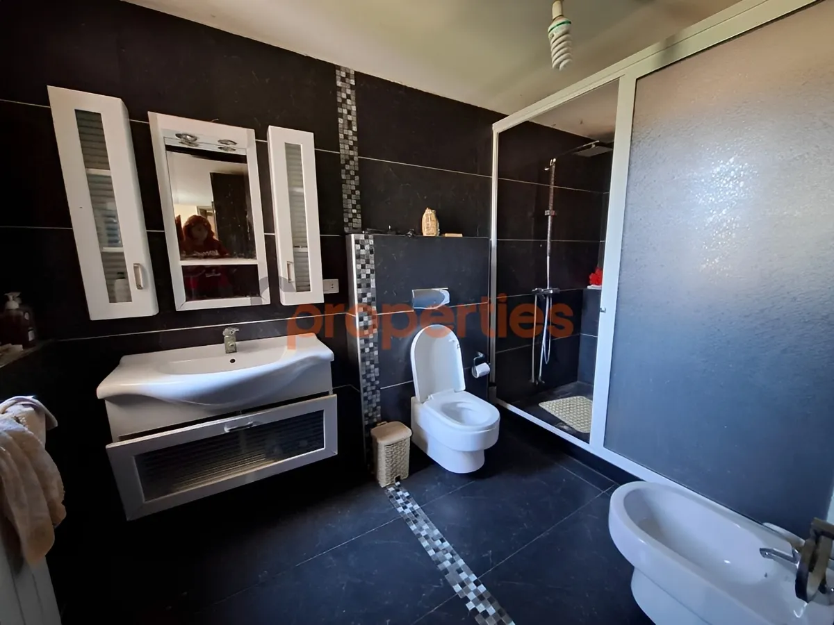 Villa for Sale in Laqlouq