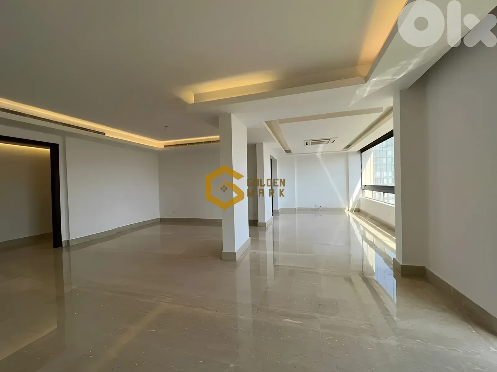 Apartment for Sale in Achrafieh, Beirut - 3 bed, 2 bath