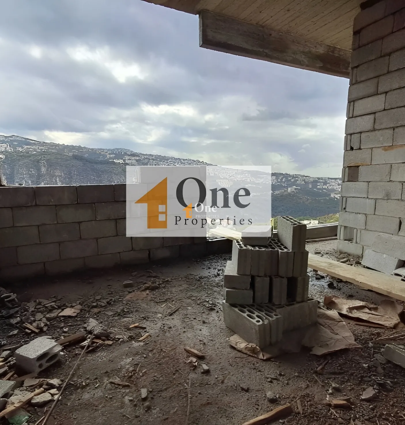 Apartment for sale in Jeita, Lebanon - 3 bed, 4 bath
