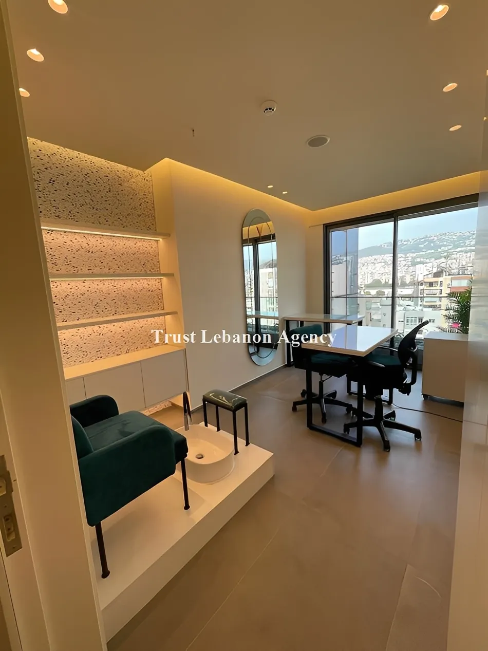 Office For Rent in Metn, Dekweneh