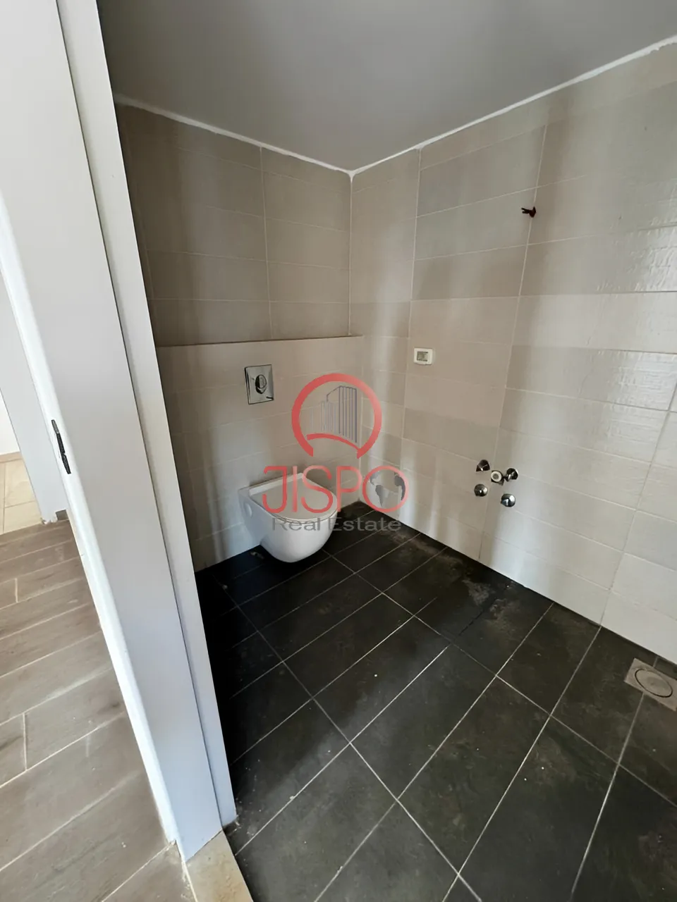 Apartment for Sale in Kfar Aabida - 3 bed, 3 bath