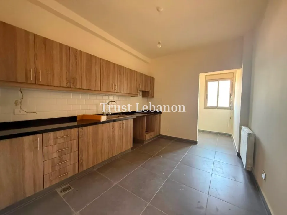 Apartment for sale in Broummana, Lebanon - 3 bed, 4 bath