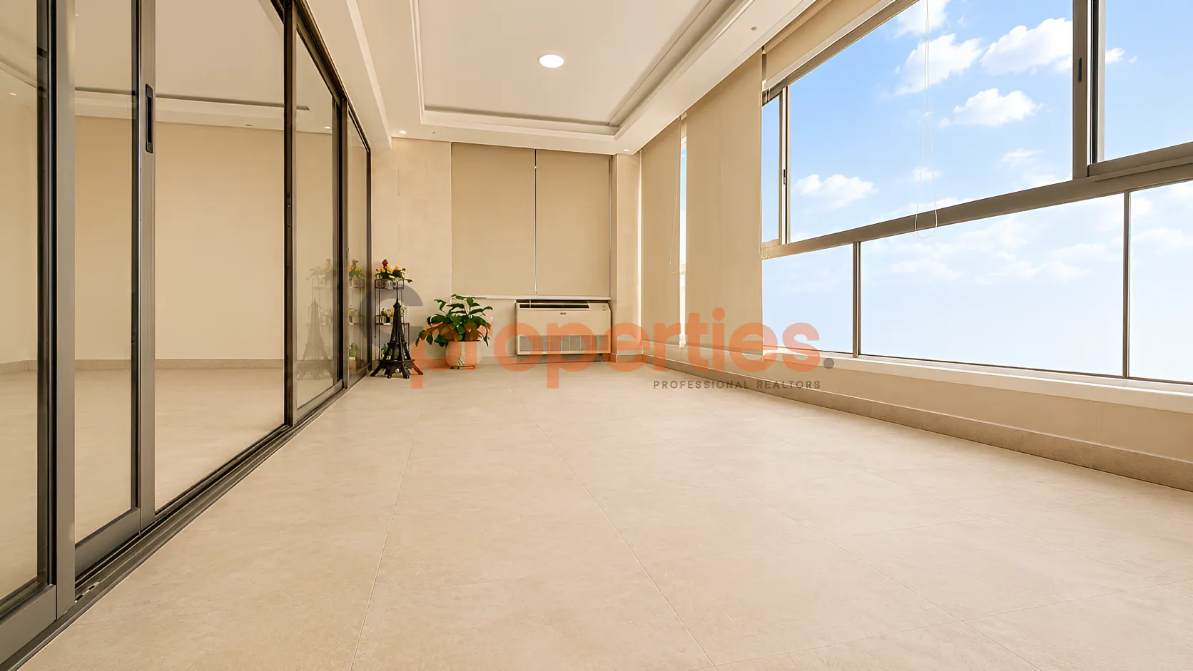 Apartment for rent in Ras Al Naba'a, Beirut, Lebanon - 3 bed, 4 bath