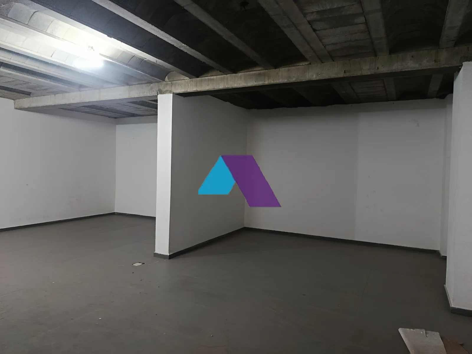 Office for rent in Dekwaneh