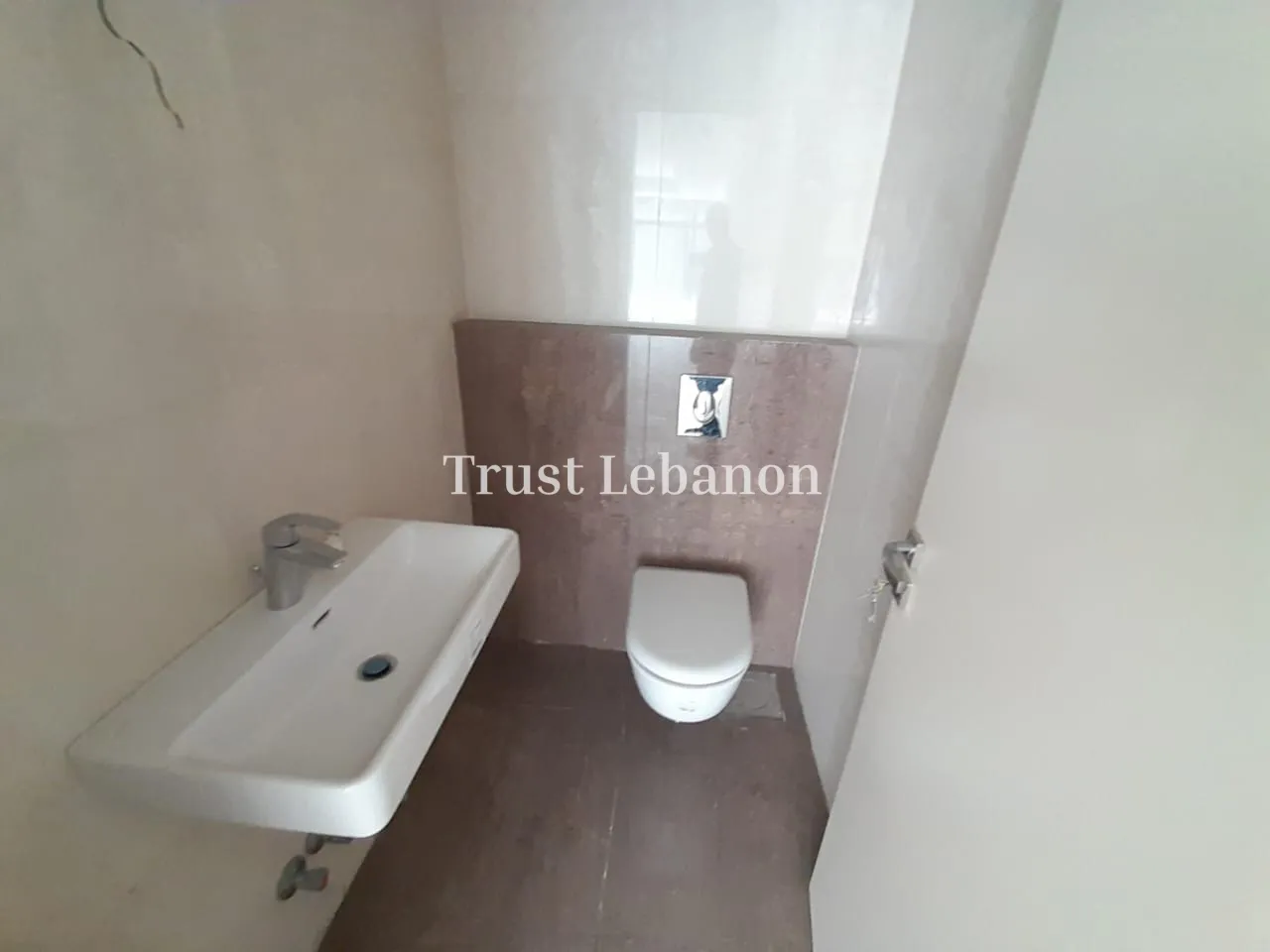 Apartment for sale in Mansourieh, Lebanon