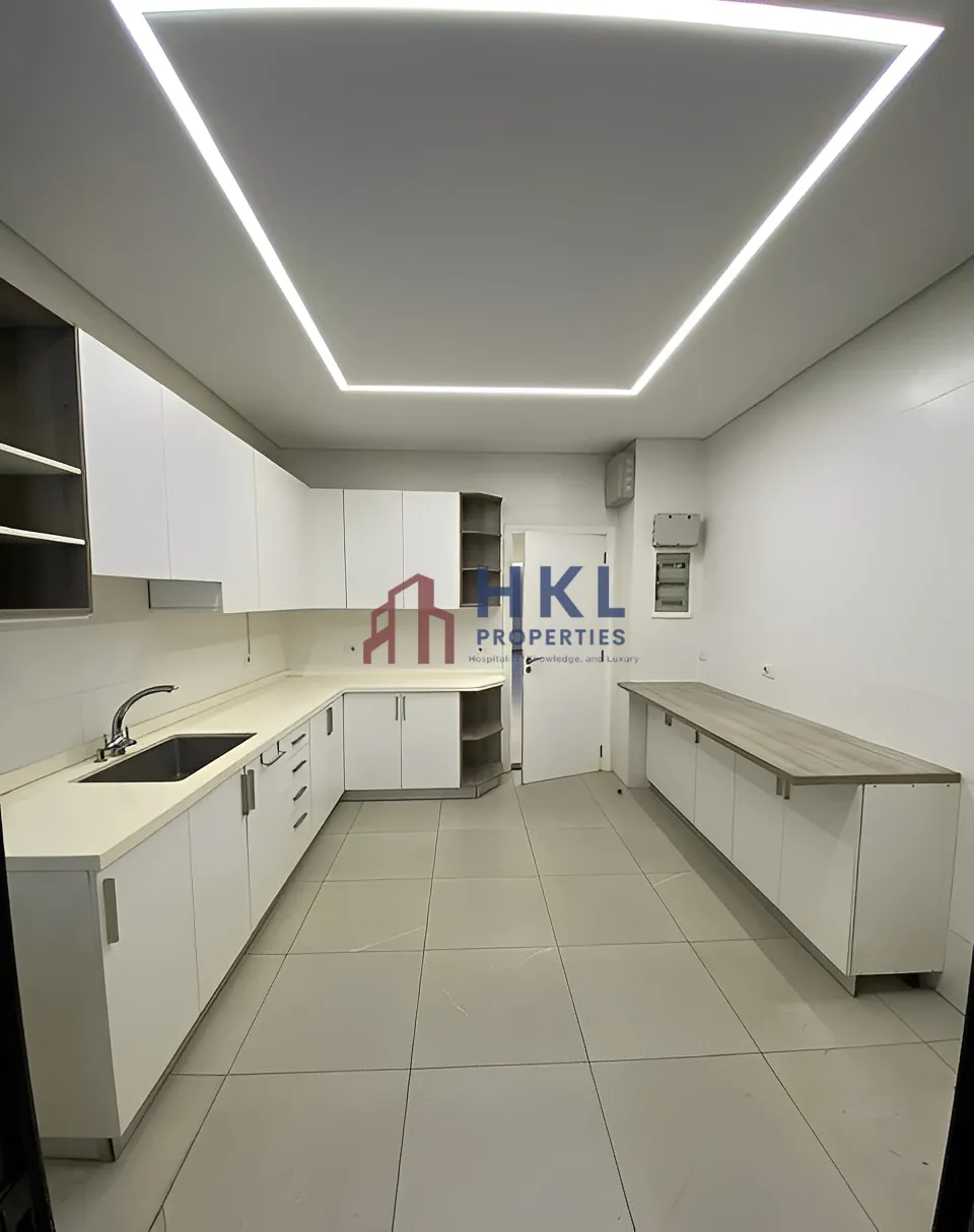 Apartment for Sale in Hamra, Beirut, Lebanon