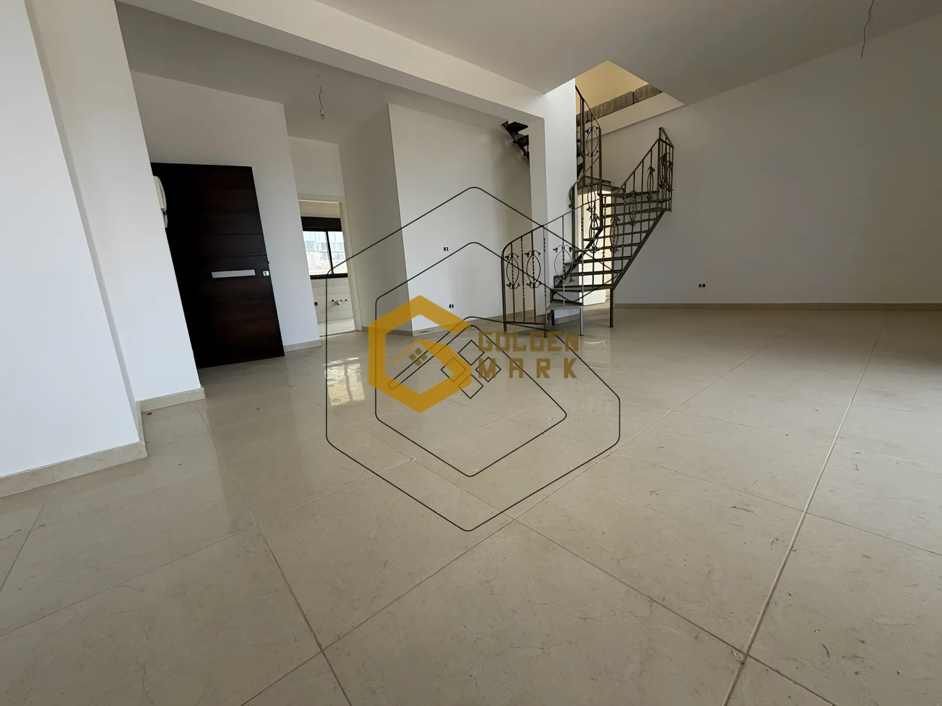 Duplex for Sale in Blat