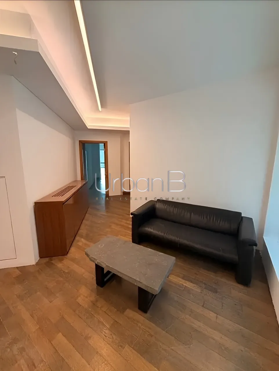 Office for rent in Charles Malek