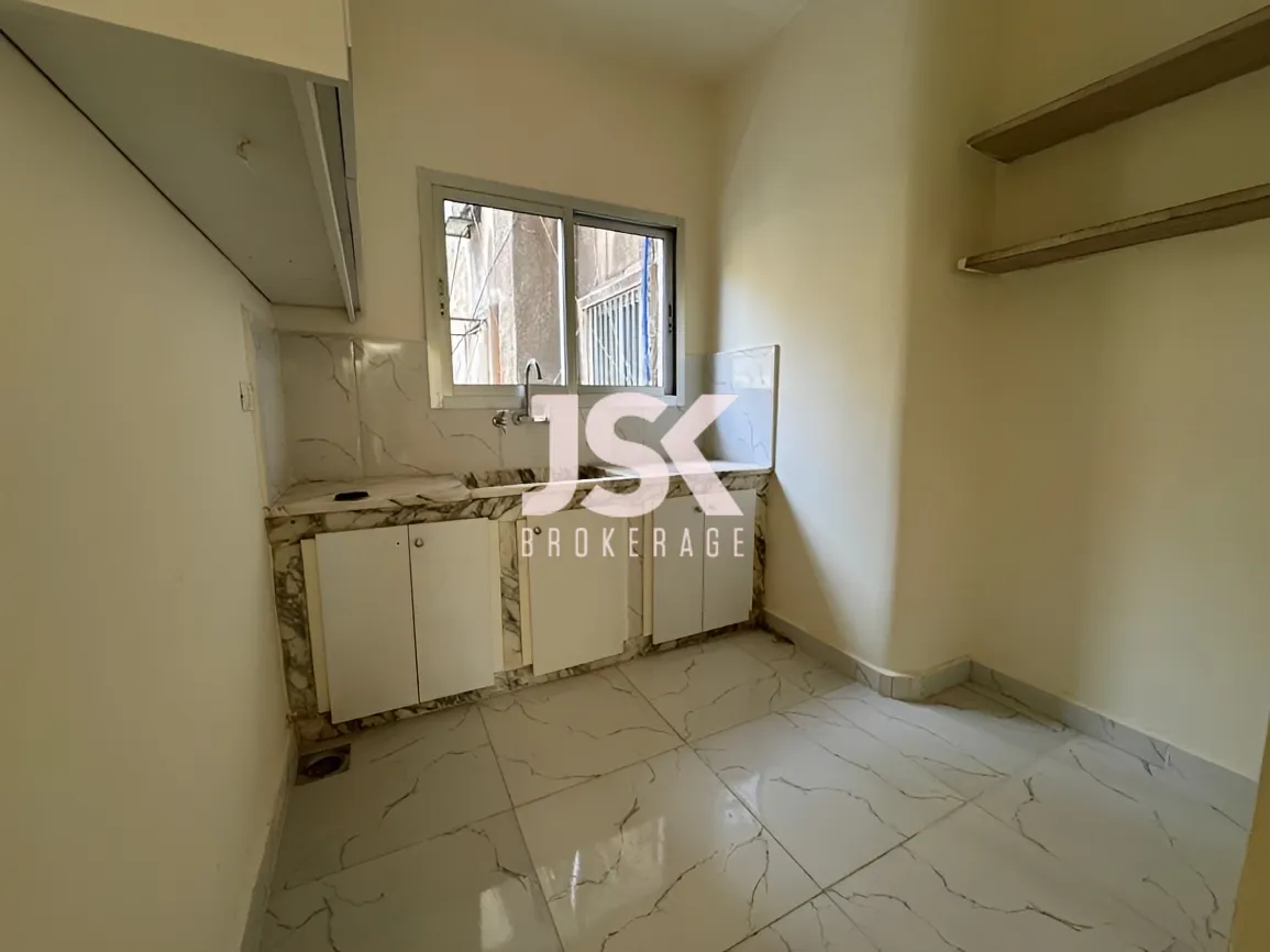 Apartment for sale in Ras Beirut, Beirut, Lebanon - 2 bed, 2 bath