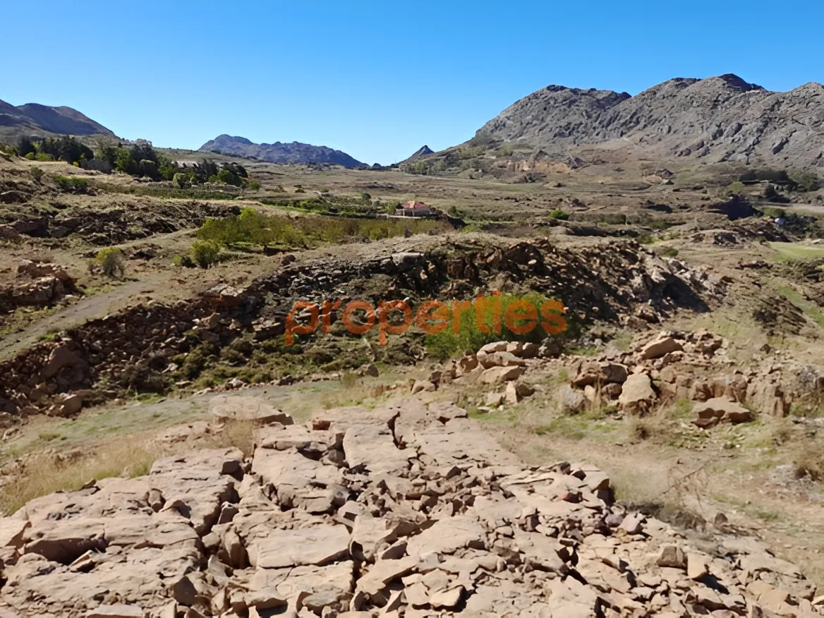 Residential Land for Sale in Laqlouq