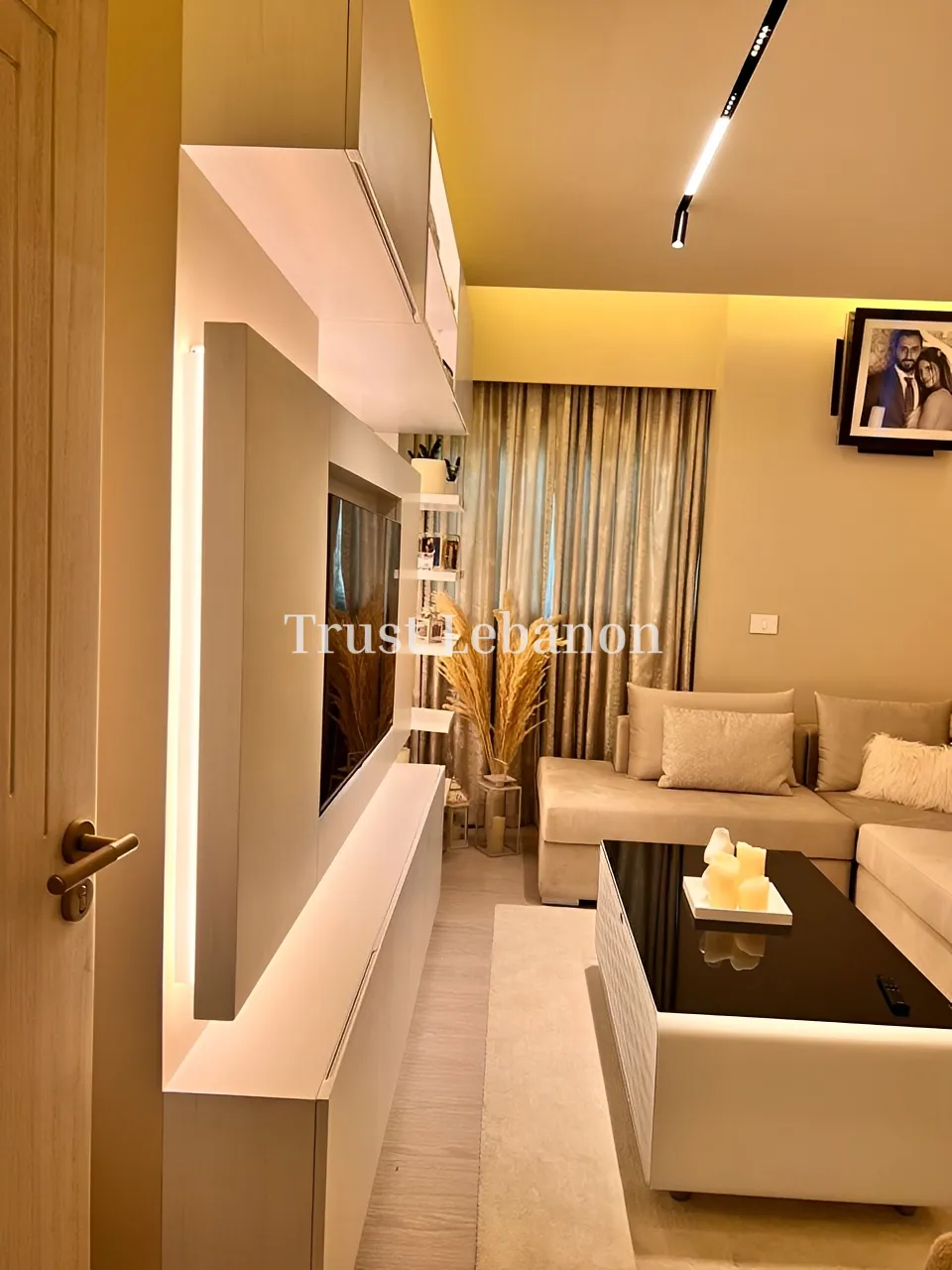 Apartment for sale in Corniche el Mazraa, Beirut, Lebanon
