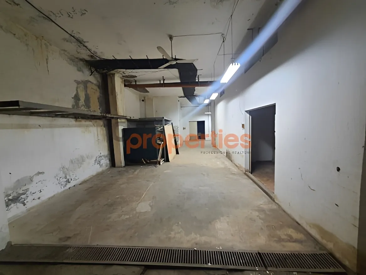 Warehouse for Sale in Mansourieh