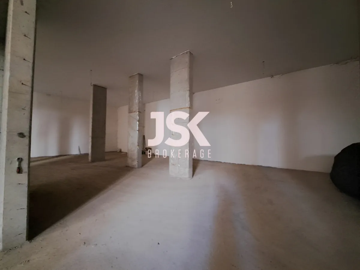 Warehouse for rent in Sabtiyeh