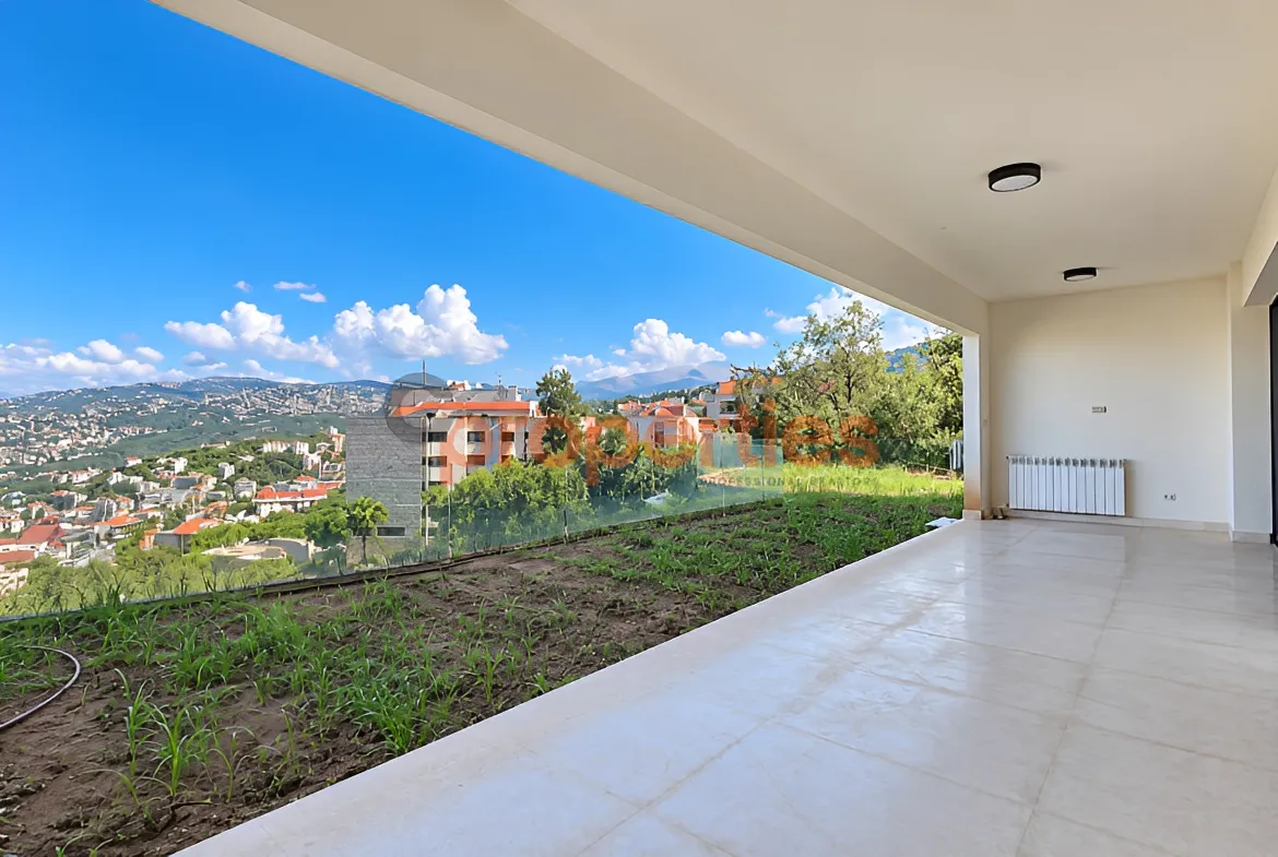 Apartment for Sale in Cornet Chahwan
