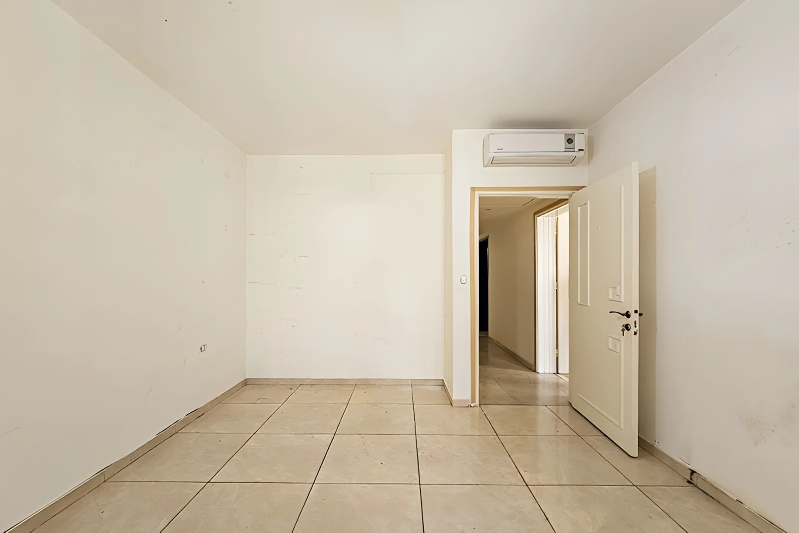 Apartment for Rent in Zarif
