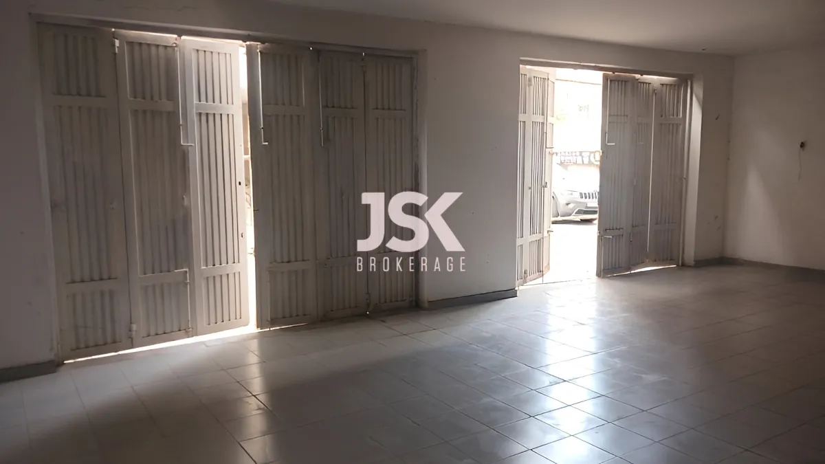 Shop for Sale in Dekwaneh