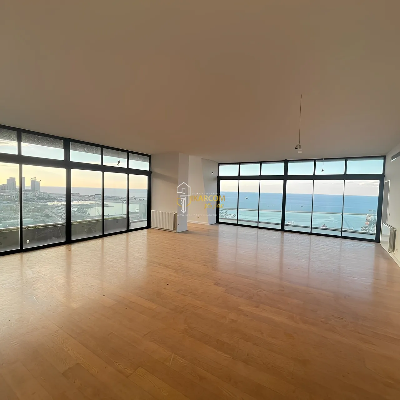 Apartment for Sale in Saifi - 4 bed, 5 bath
