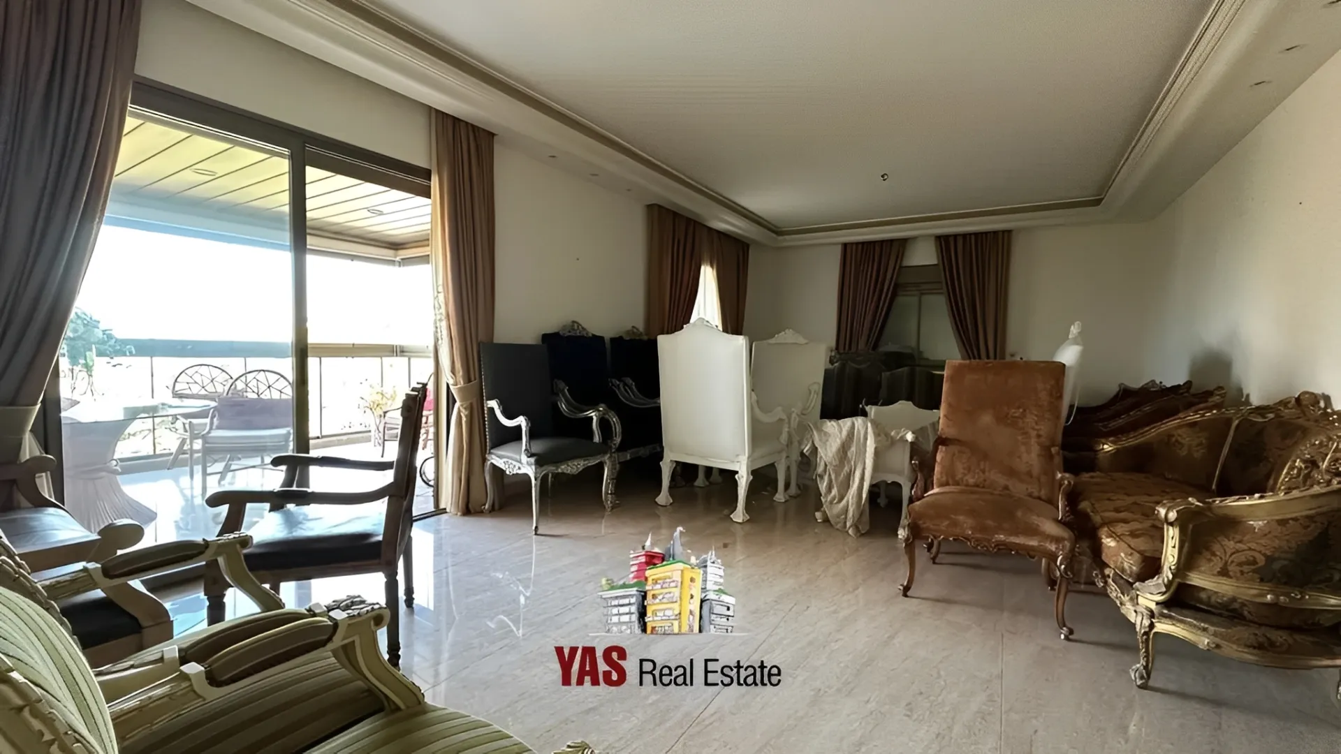 Apartment for Sale in Ballouneh - 3 bed, 4 bath