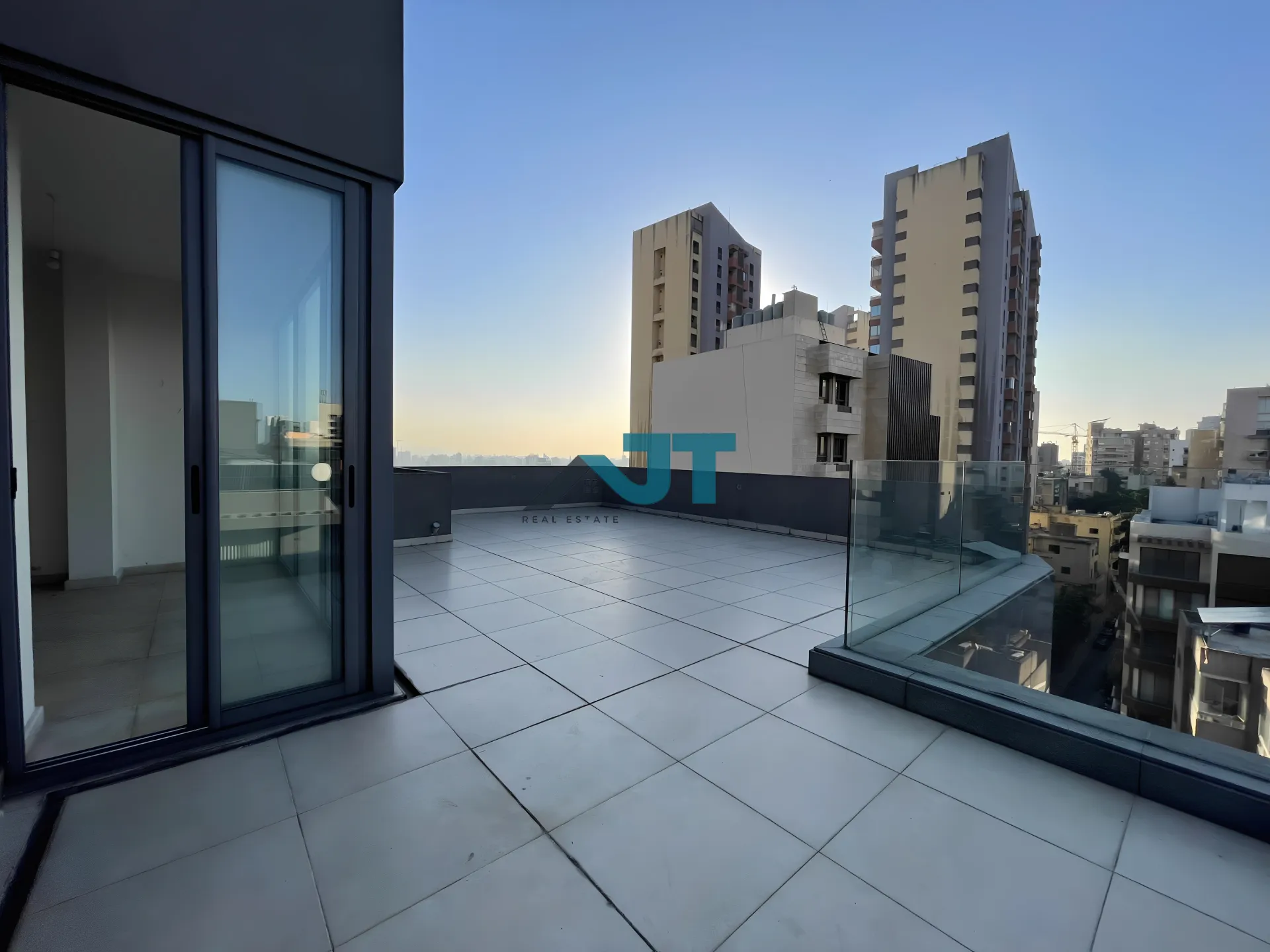 Apartment for Rent in Sioufi