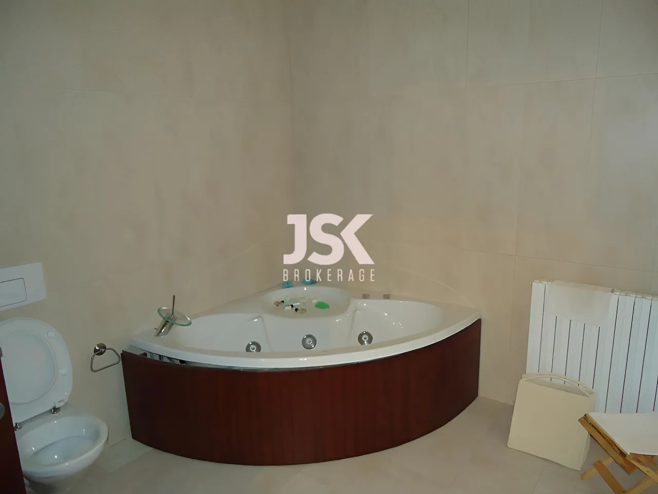 Villa for Rent in Baabdat